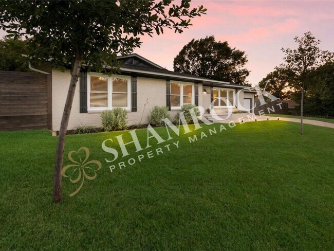 Foto del edificio - Beautifully Updated 3/2 Home in Prime Location