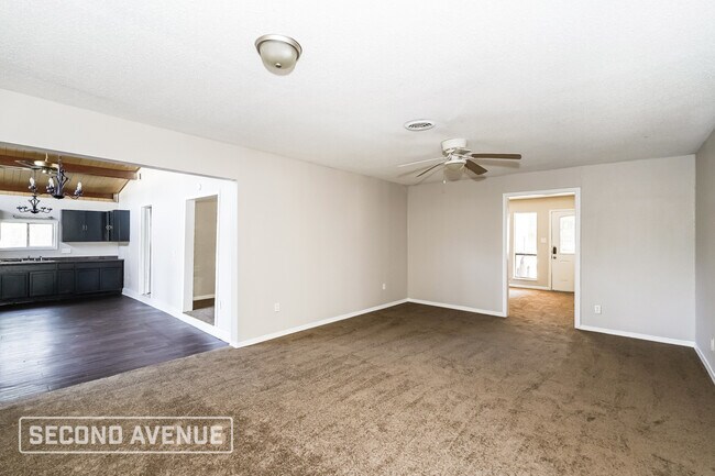 Building Photo - 5824 Fursman Ave