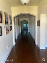 Building Photo - 6038 Red Gate Dr