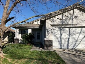 Building Photo - 7951 Eskdale Ct