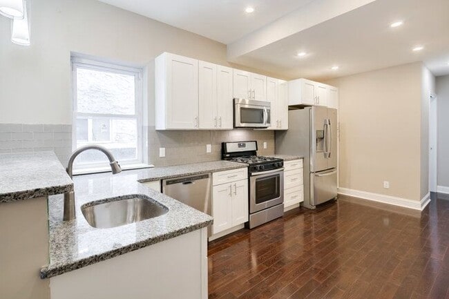 Photo - 1223 S 23rd St Townhome