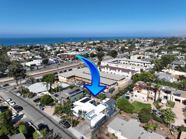 Foto del edificio - 142 E Glaucus St