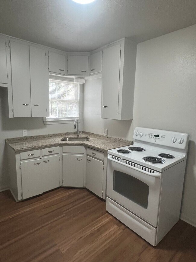 Foto del edificio - Charming 2/1 in Waco