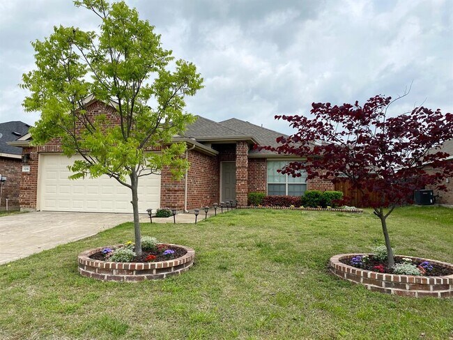Foto del edificio - 135 Prairie View Dr
