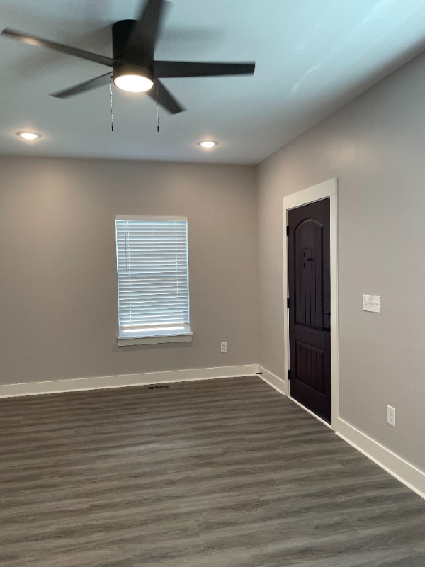Building Photo - 4417 Jersey Pike