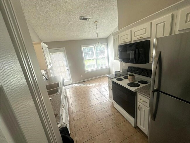 Building Photo - 2743 Sam Calvin Dr