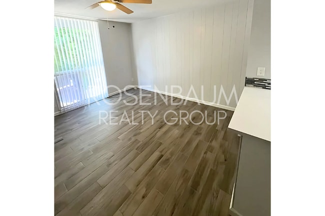 Foto del edificio - 6320 N 16th St