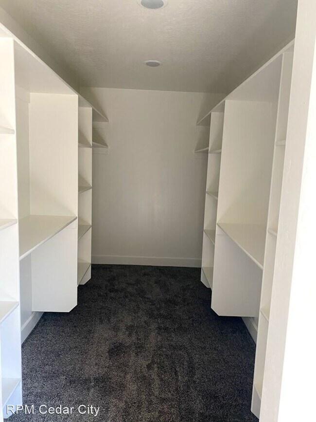 Foto del edificio - 3 br, 2.5 bath House - 882 S 25 E