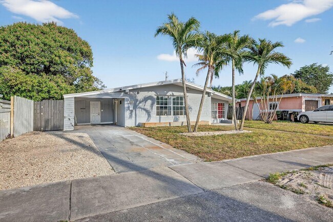 Foto del edificio - 108 SW 24th Ave