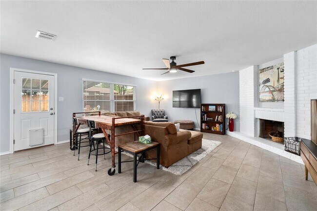 Foto del edificio - 11102 Ptarmigan Dr