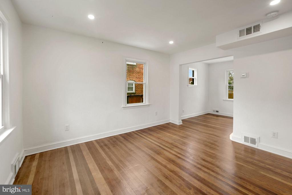 Foto principal - 1530 Howard Rd SE