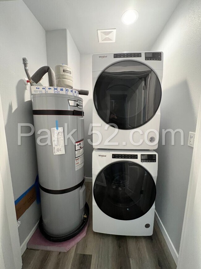 Foto del edificio - Updated 1 Bedroom 1 Bathroom Single Family Home!