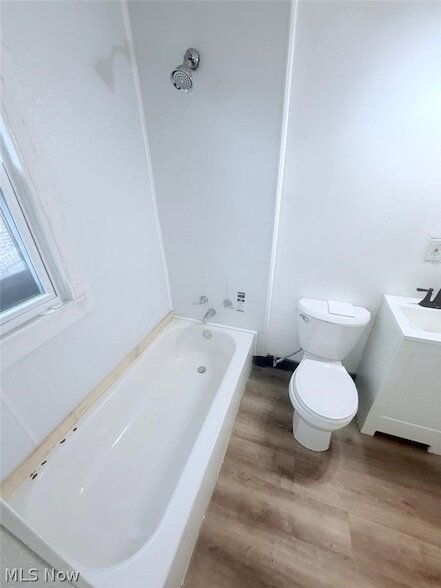 Building Photo - 2791 E 127th St