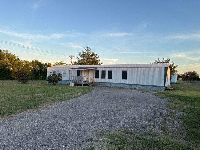 Building Photo - 8749 Co Rd 3602