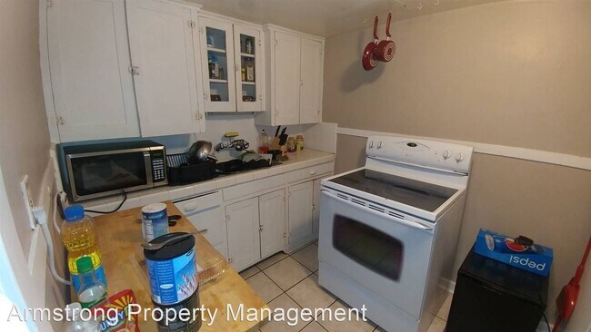 Building Photo - 1 br, 1 bath Apartment - 150 N 100 E