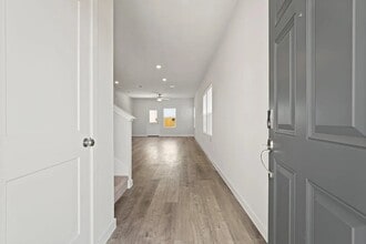 Building Photo - 3927 Accolade Xing