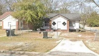 Building Photo - 2229 8th St