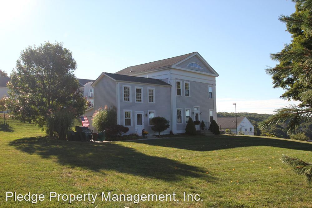 2 br, 1 bath House 4 Harbor View Ln House Rental in Norwich, CT