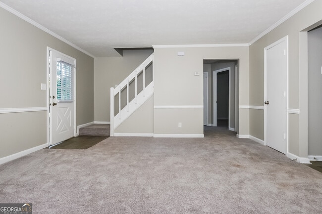 Building Photo - 144 Fairview Dr