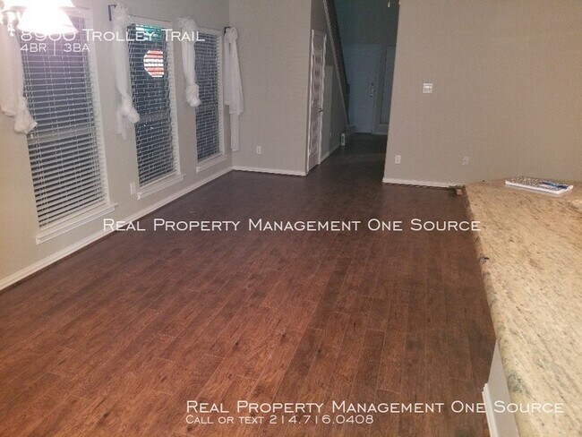 Building Photo - Rare 4/3/2 Townhouse in Craig Ranch area