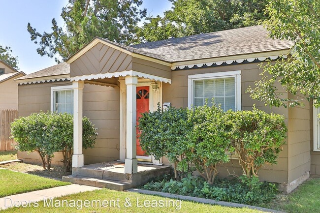 Building Photo - 3 br, 2 bath House - 2517 33rd Street