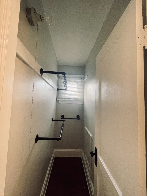 Building Photo - 3625 E 113th St