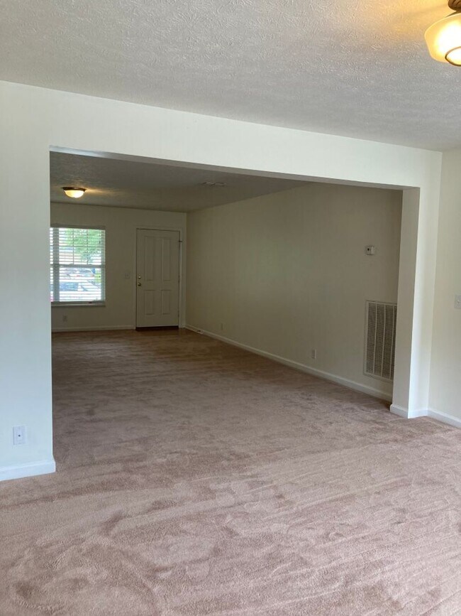 Foto del edificio - Serene Goodlettsville Home