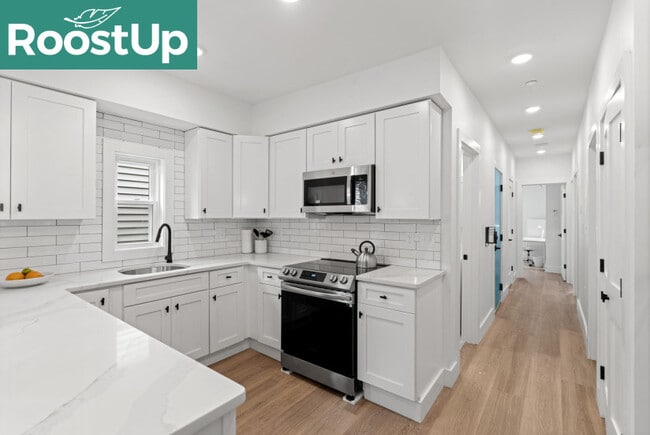 Foto del edificio - Furnished Private Bedroom in South Boston