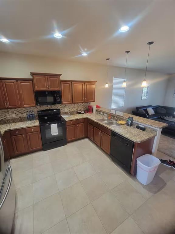 Building Photo - 811 Krenson Woods Ln