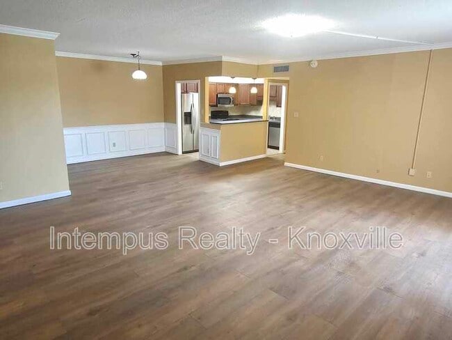 Photo - 5709 Lyons View Pike Apartment