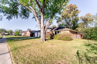 Building Photo - 12331 Atwell Dr