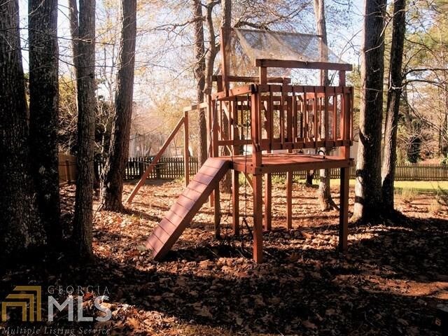 Building Photo - 606 Spectrum Vista