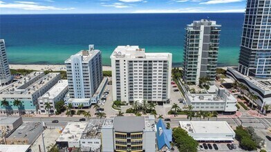 Building Photo - 6917 Collins Ave