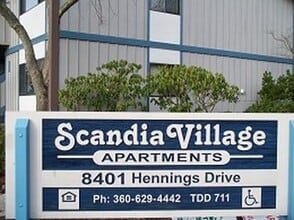 Building Photo - 8401 Henning Dr