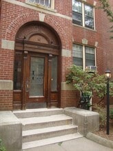 Building Photo - 19 Short St