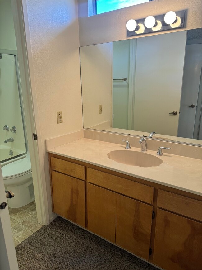 Primary bathroom - 102 Marina Dr N