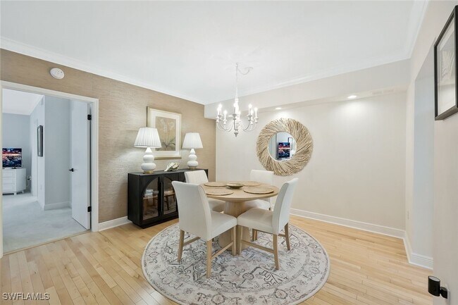 Foto del edificio - 780 Willowbrook Dr