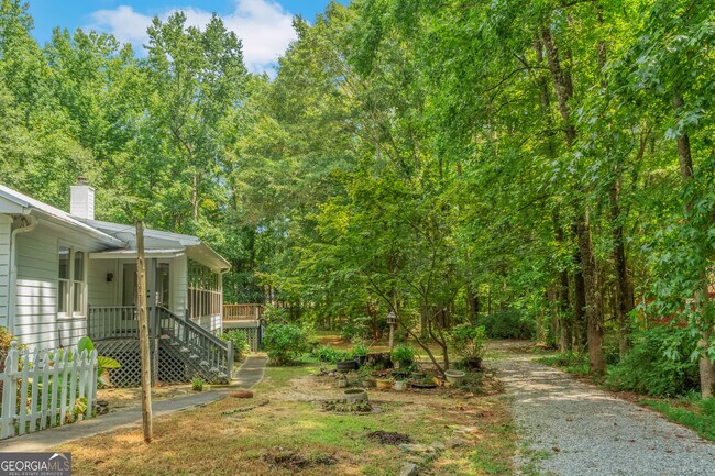 Foto del edificio - 2170 Leguin Mill Rd