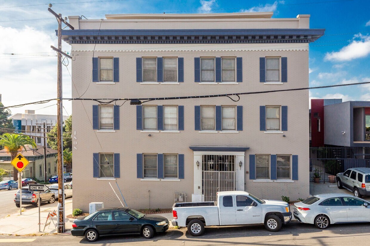 Foto del edificio - Windsor Apartments