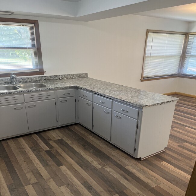 Foto del edificio - 4200 N 91st St