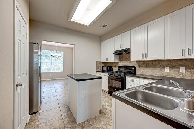 Foto del edificio - 22523 Spring Crossing Dr