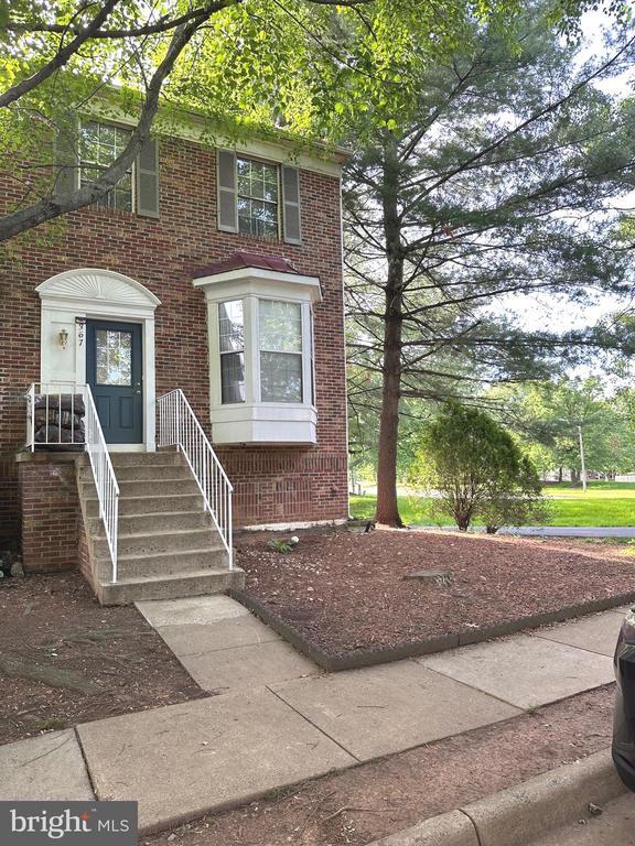 Foto principal - 367 Bridle Crest Square NE