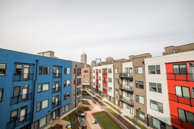 Interior Photo - CityWay