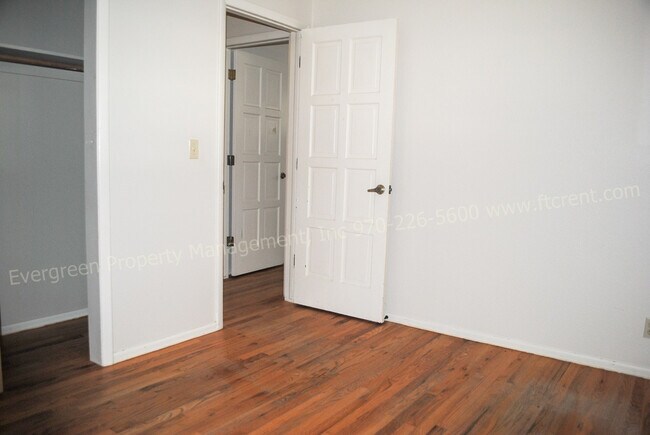 Foto del edificio - 1228 Southridge Dr