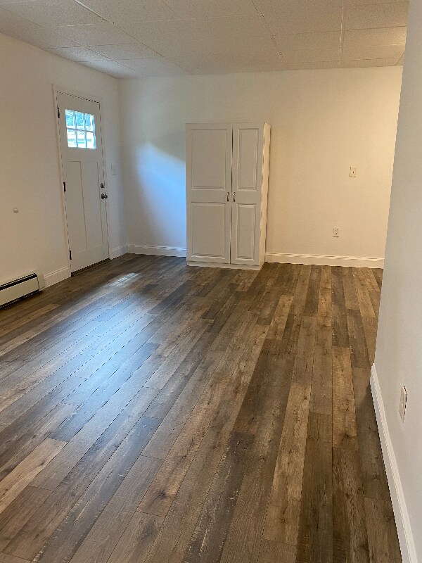 1042 Main St Unit 2, Leeds, NY 12451 Apartment for Rent in Leeds, NY