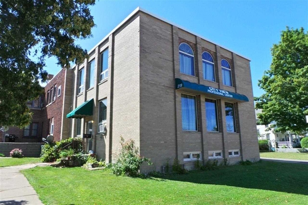 219 Wisconsin Ave, Medford, WI 54451 Apartments in Medford, WI