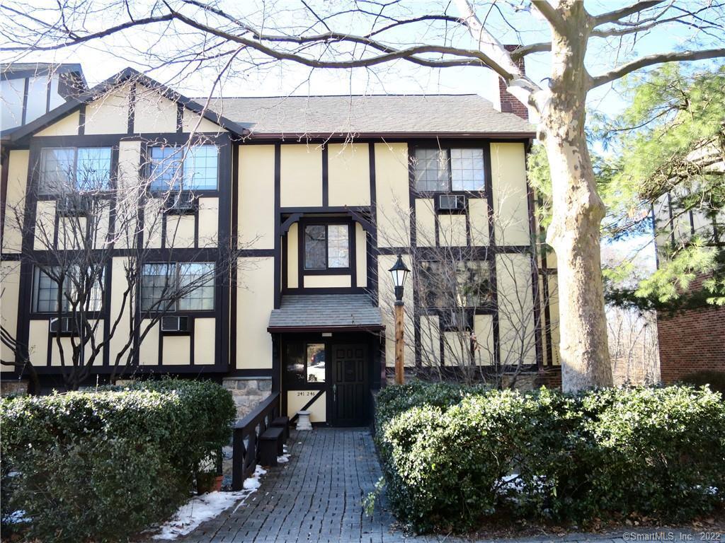 Primary Photo - 50 Aiken St