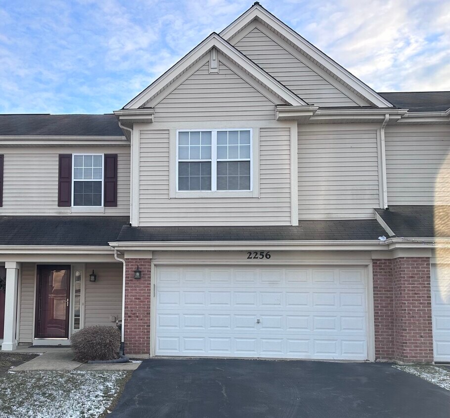 Foto principal - 2256 Pembridge Dr