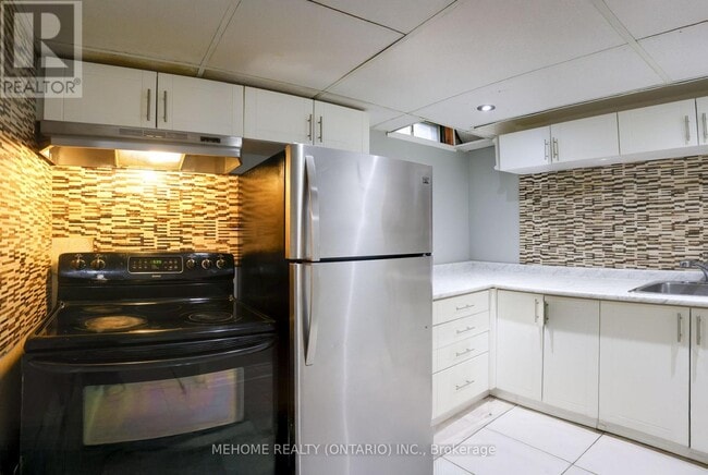 Photo du bâtiment - 5209 Palomar Crescent