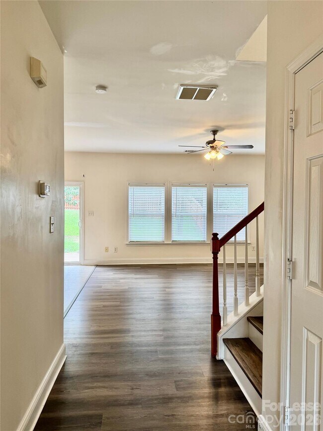 Foto del edificio - 12331 Cumberland Cove Dr